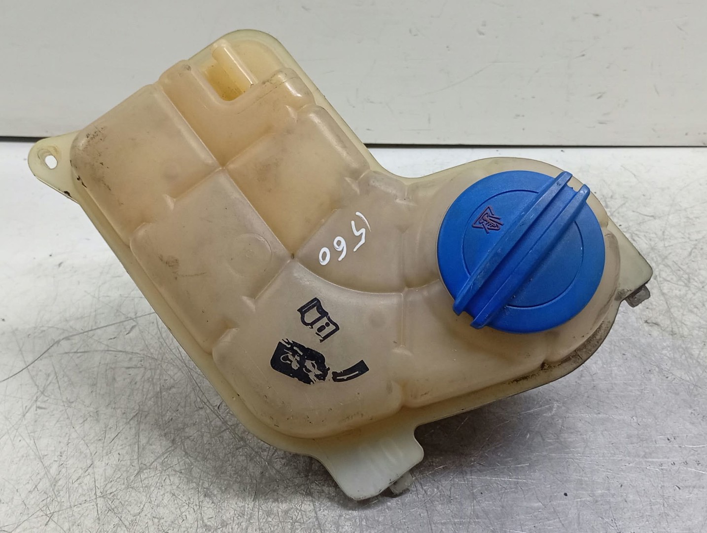 Vas expansiune 8E0121403 Audi A4 B7 (2004 - 2008)