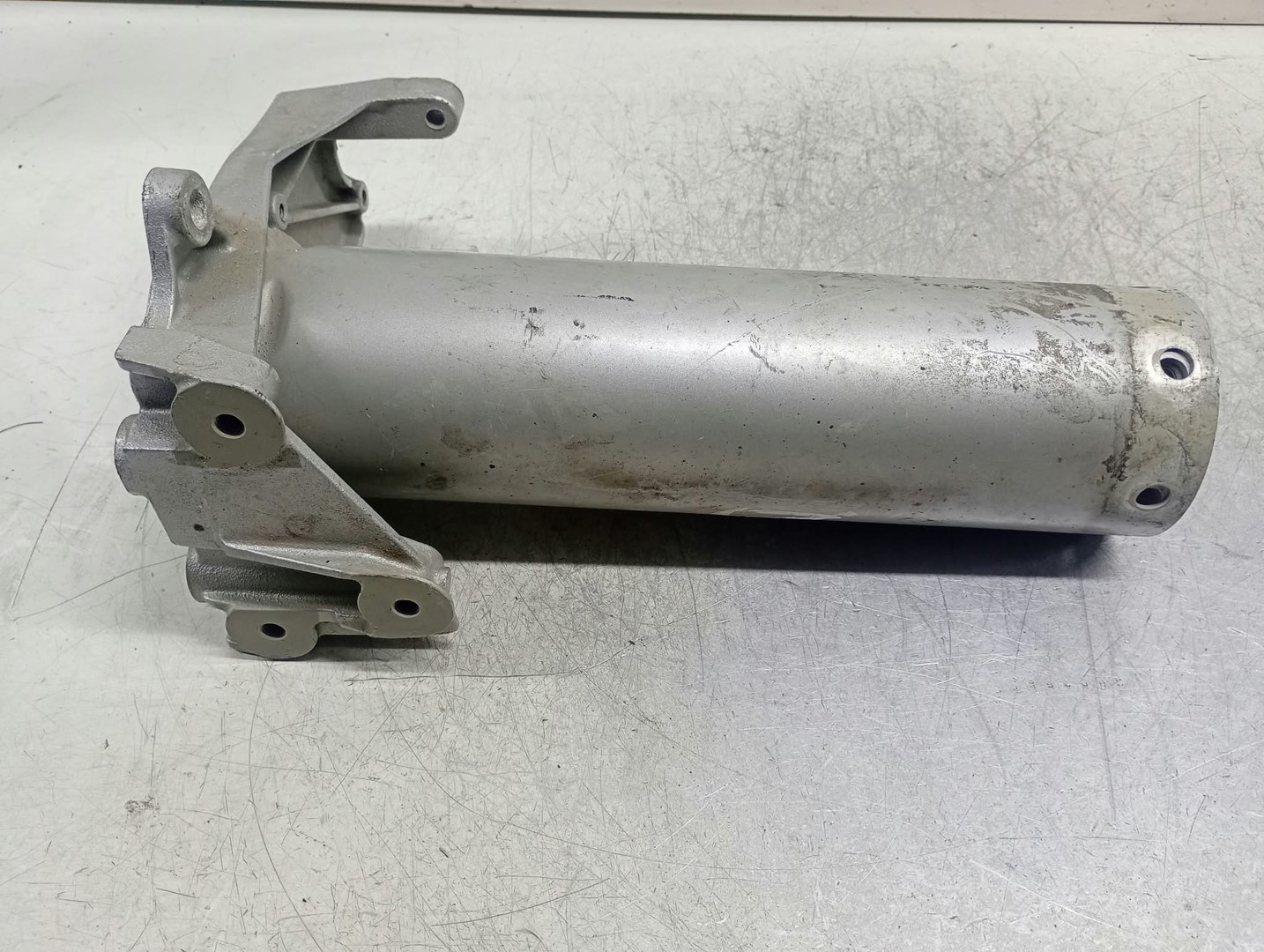 Segment cap lonjeron 4E0808110E Audi A8 D3/4E (2002 - 2005)